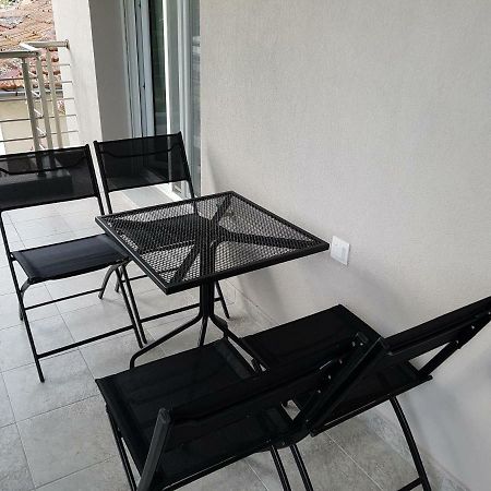 Fantastic Four Apartments Neo Epivates Exterior foto