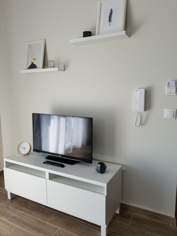 Fantastic Four Apartments Neo Epivates Exterior foto