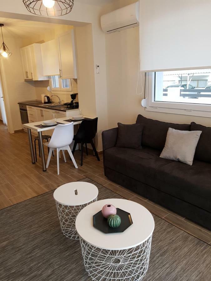Fantastic Four Apartments Neo Epivates Exterior foto