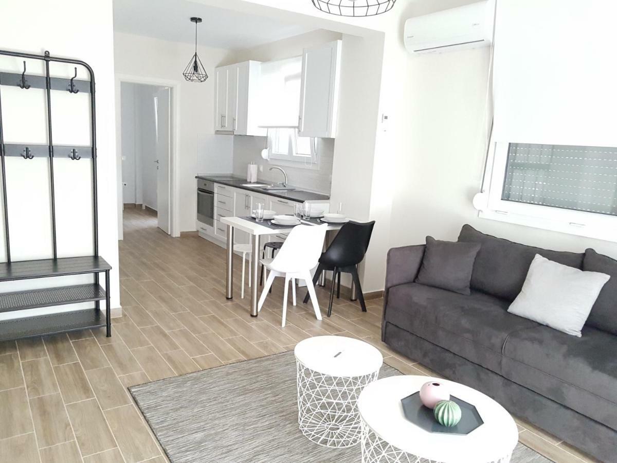 Fantastic Four Apartments Neo Epivates Exterior foto