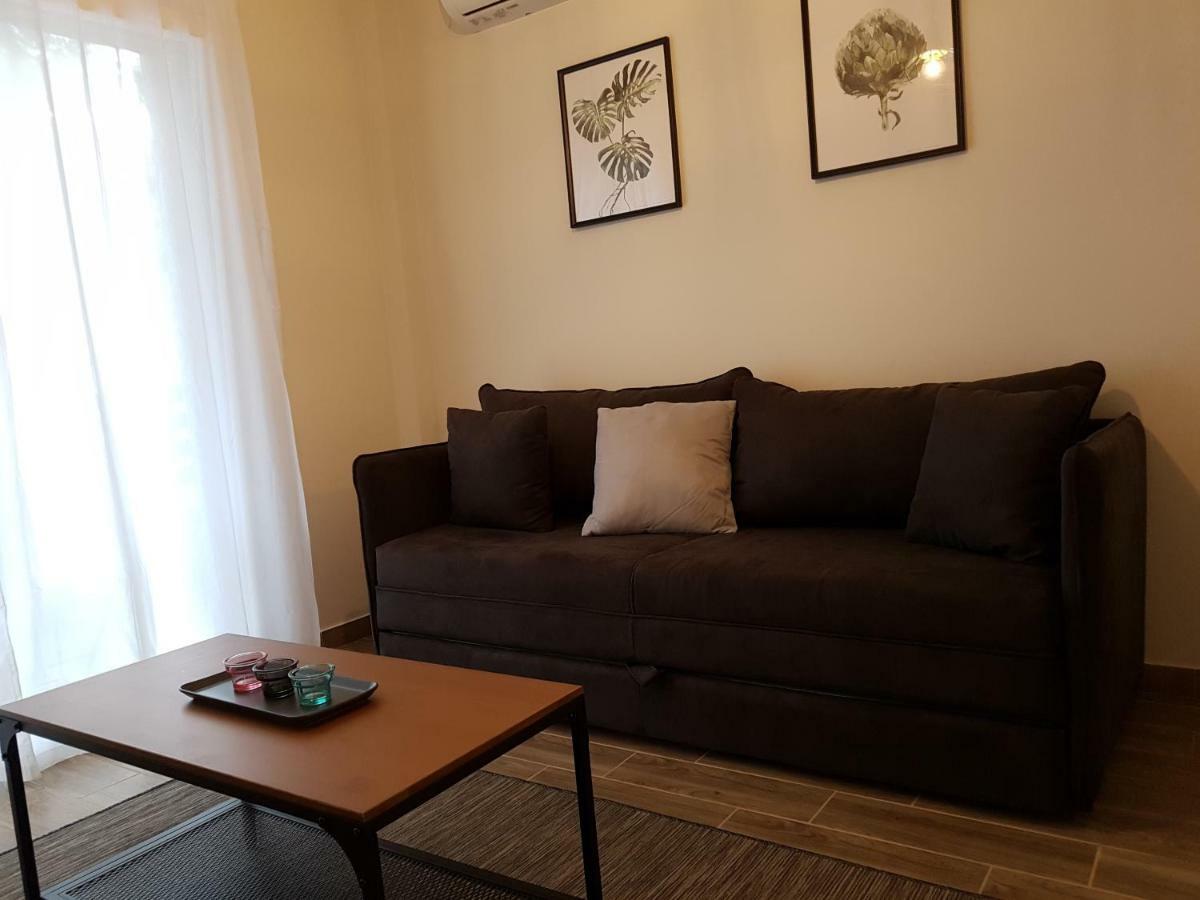 Fantastic Four Apartments Neo Epivates Exterior foto