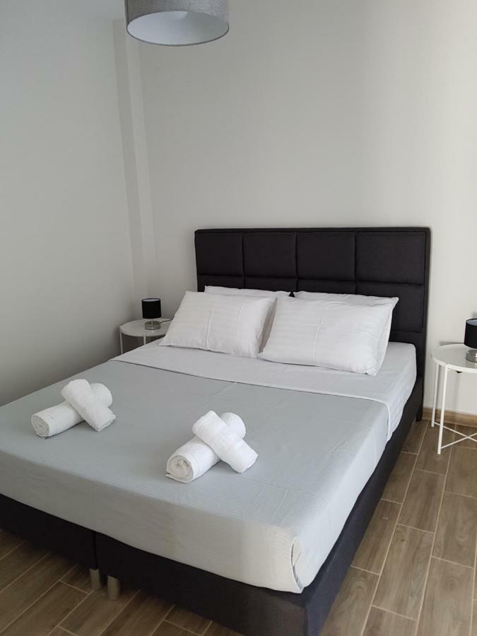 Fantastic Four Apartments Neo Epivates Exterior foto